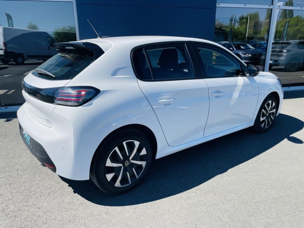 Peugeot 208 - Photo 4