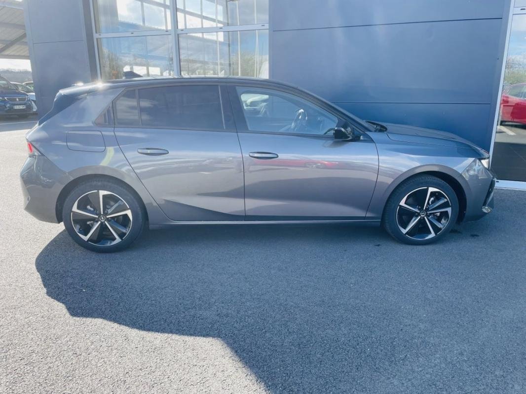 Opel Astra - Photo 10