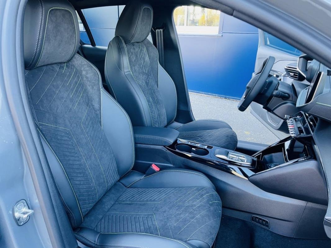 Peugeot E-208 - Photo 22