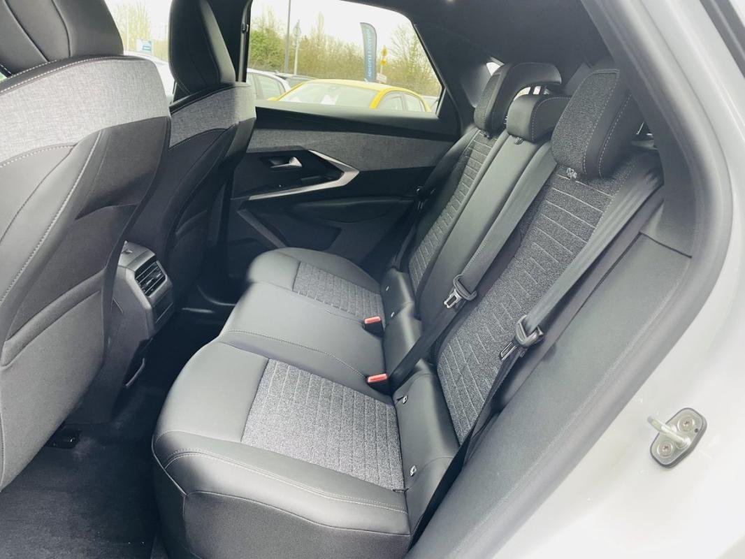 Peugeot 3008 - Photo 9