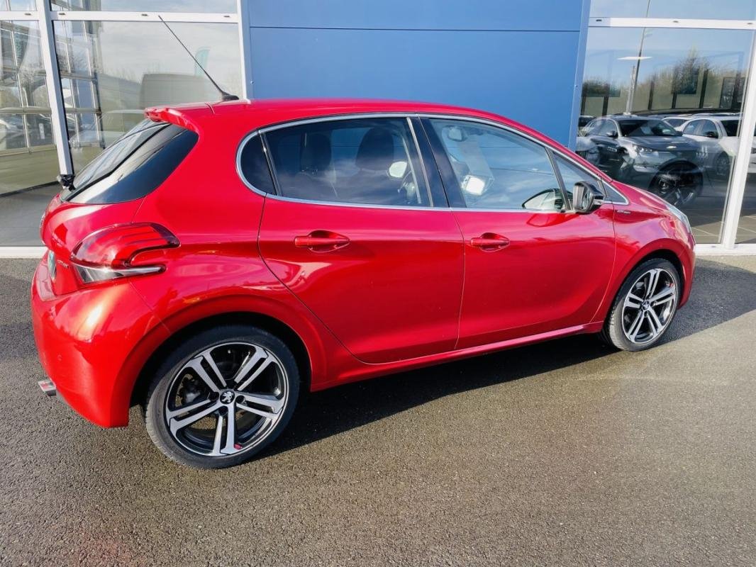 Peugeot 208 - Photo 13