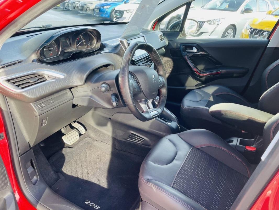 Peugeot 208 - Photo 20