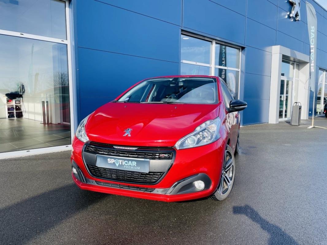 Peugeot 208 - Photo 2