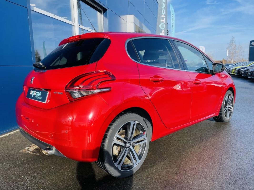 Peugeot 208 - Photo 7