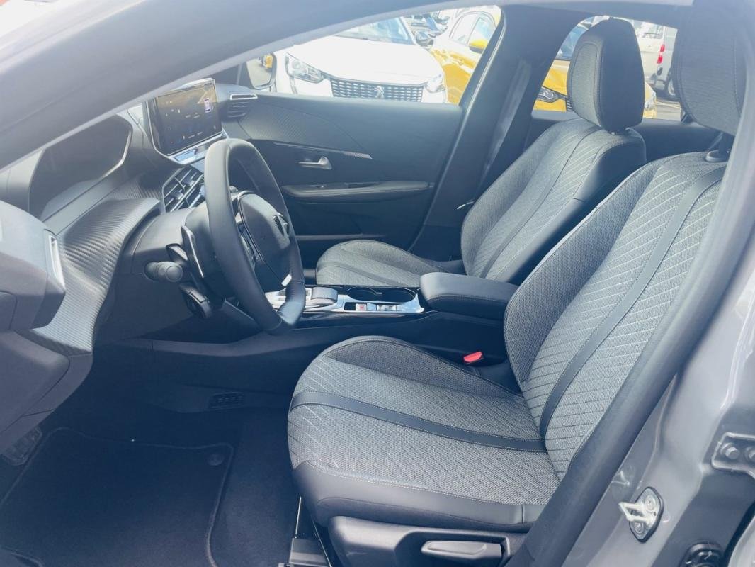 Peugeot 208 - Photo 20