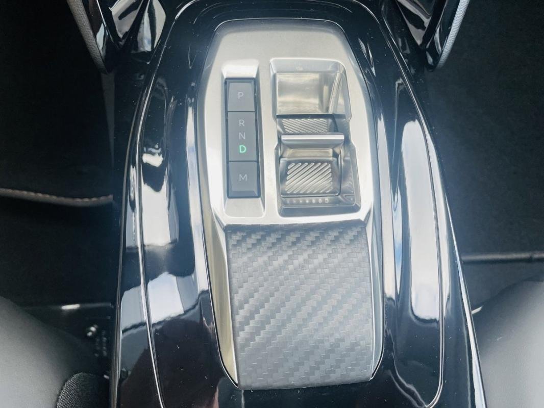 Peugeot 208 - Photo 26