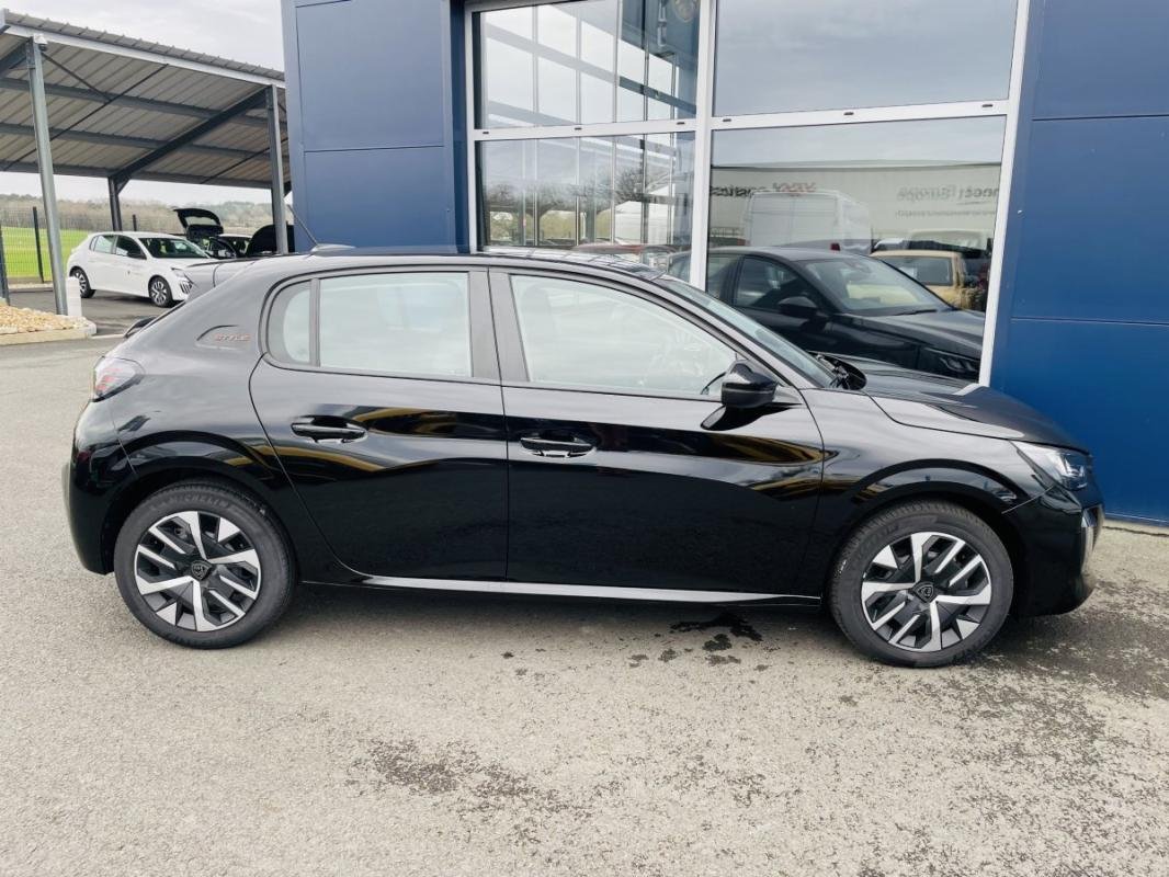 Peugeot 208 - Photo 12