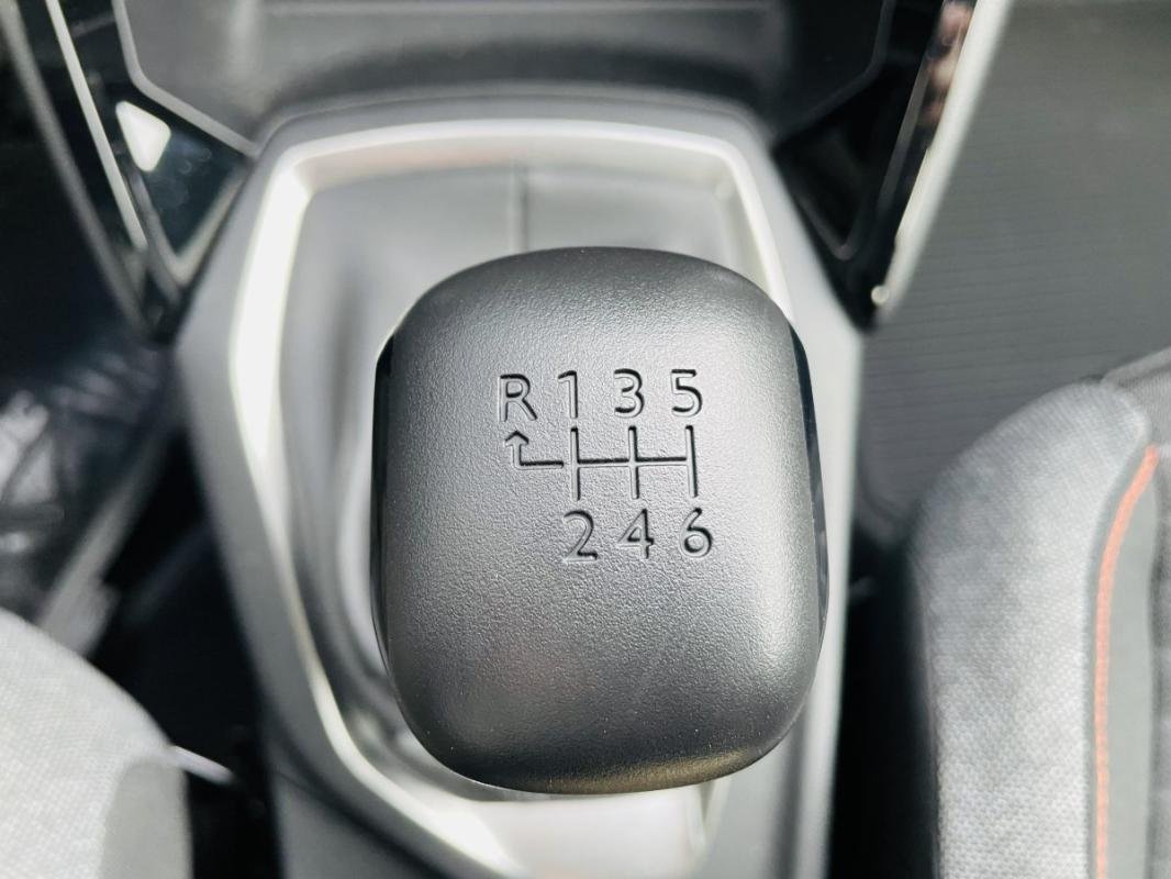 Peugeot 208 - Photo 19