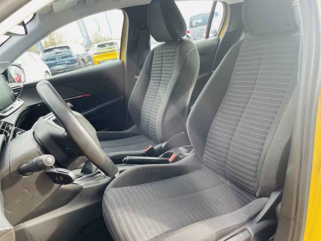 Peugeot 208 - Photo 28