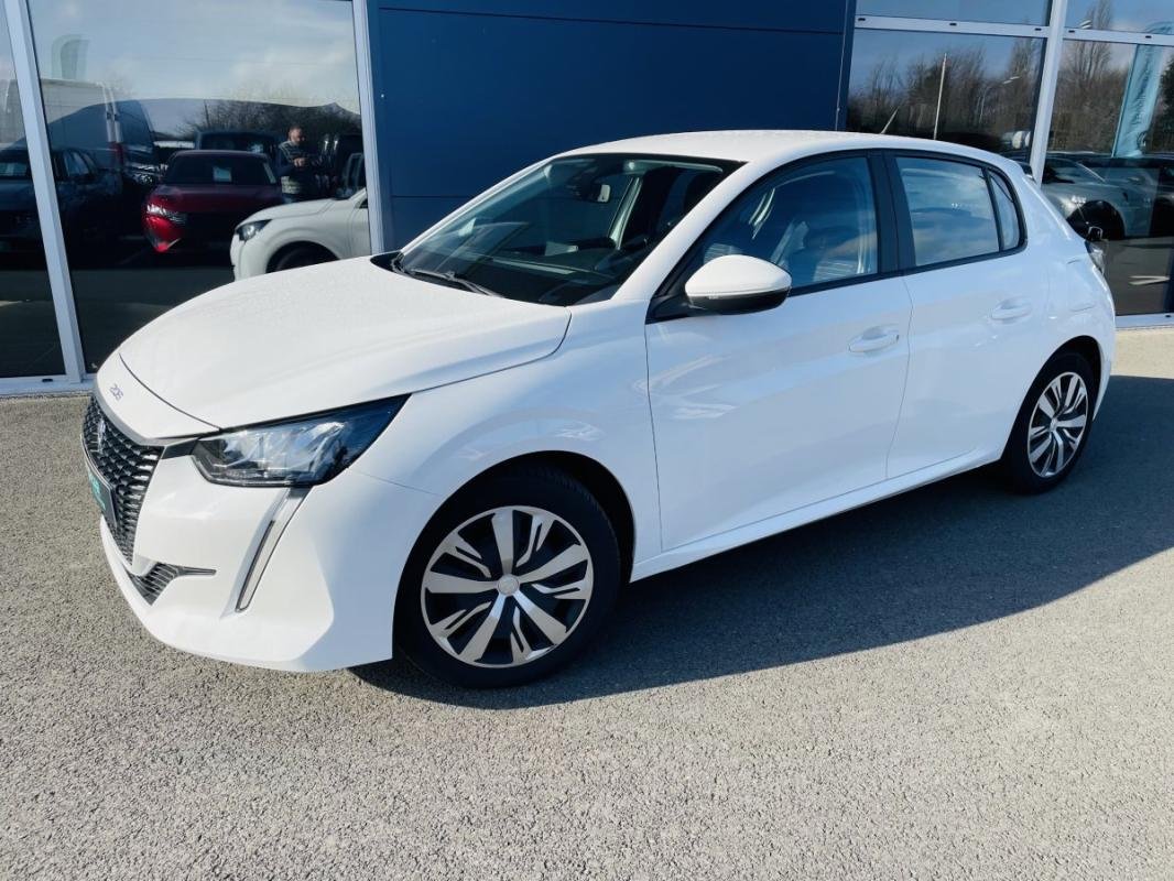 Peugeot 208 - Photo 1