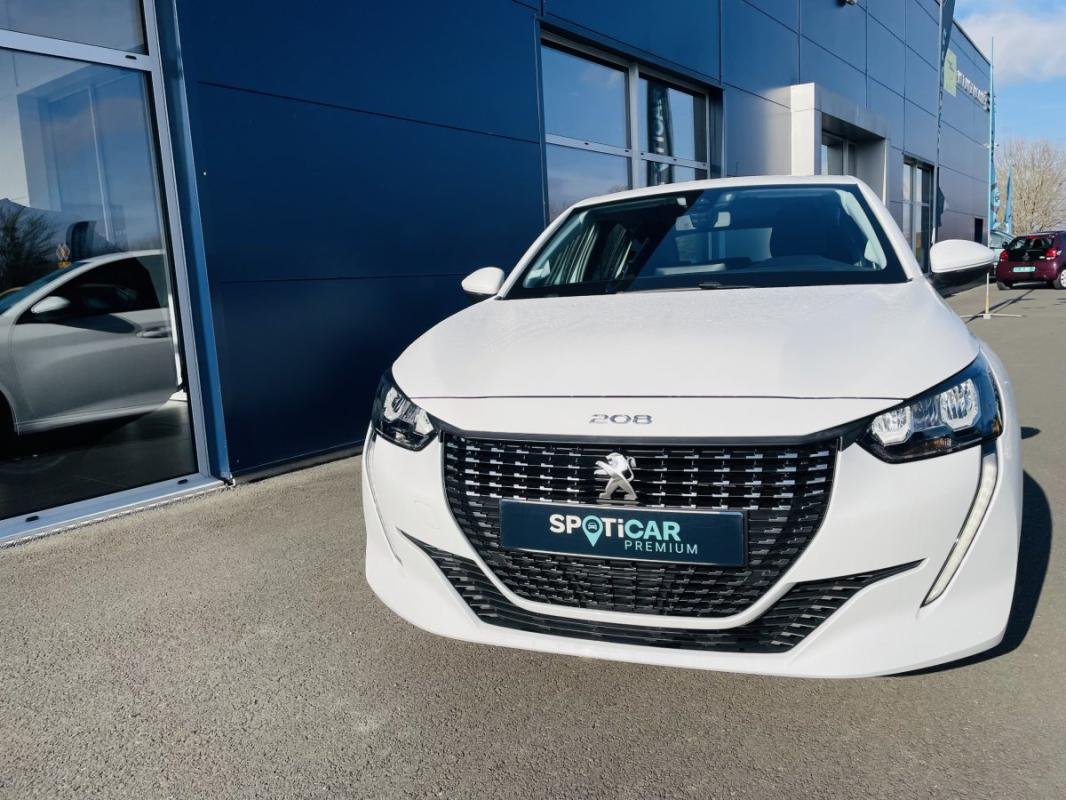 Peugeot 208 - Photo 11