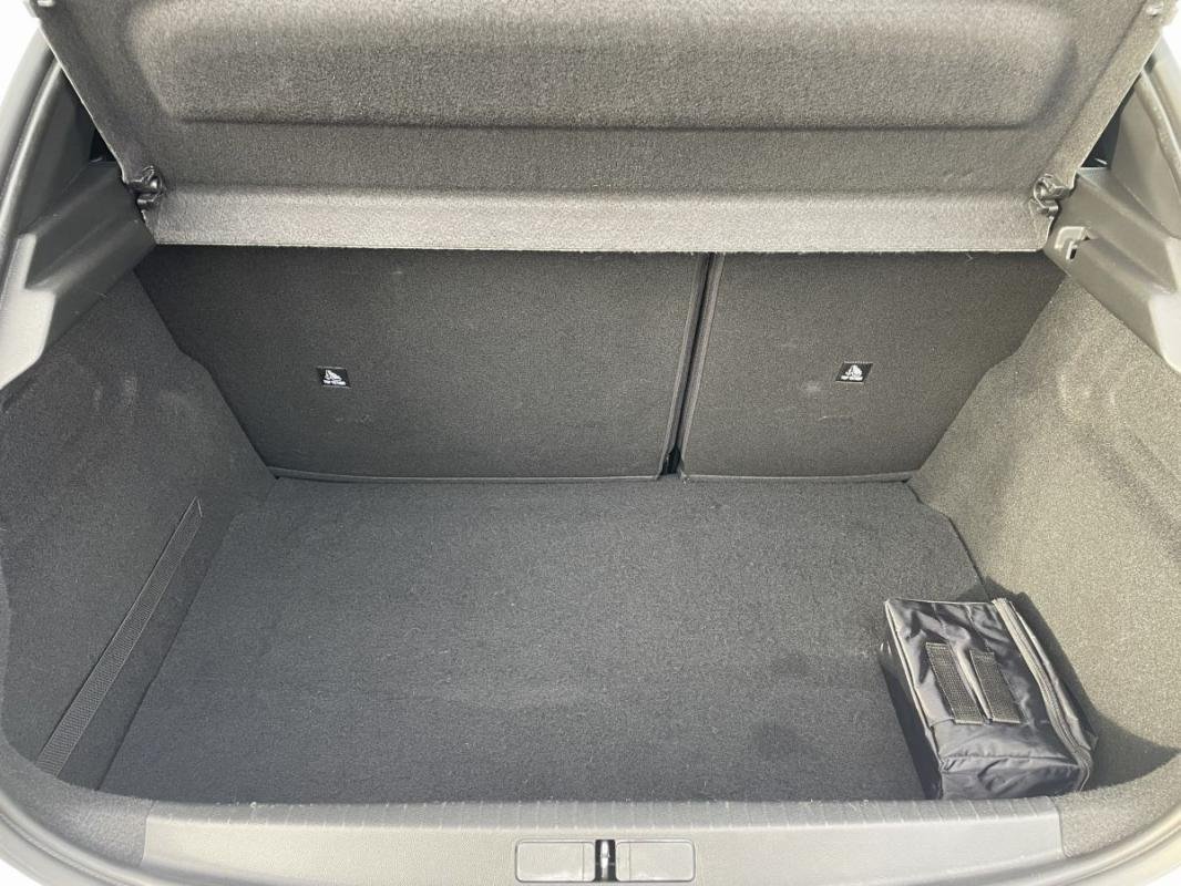 Peugeot 208 - Photo 20