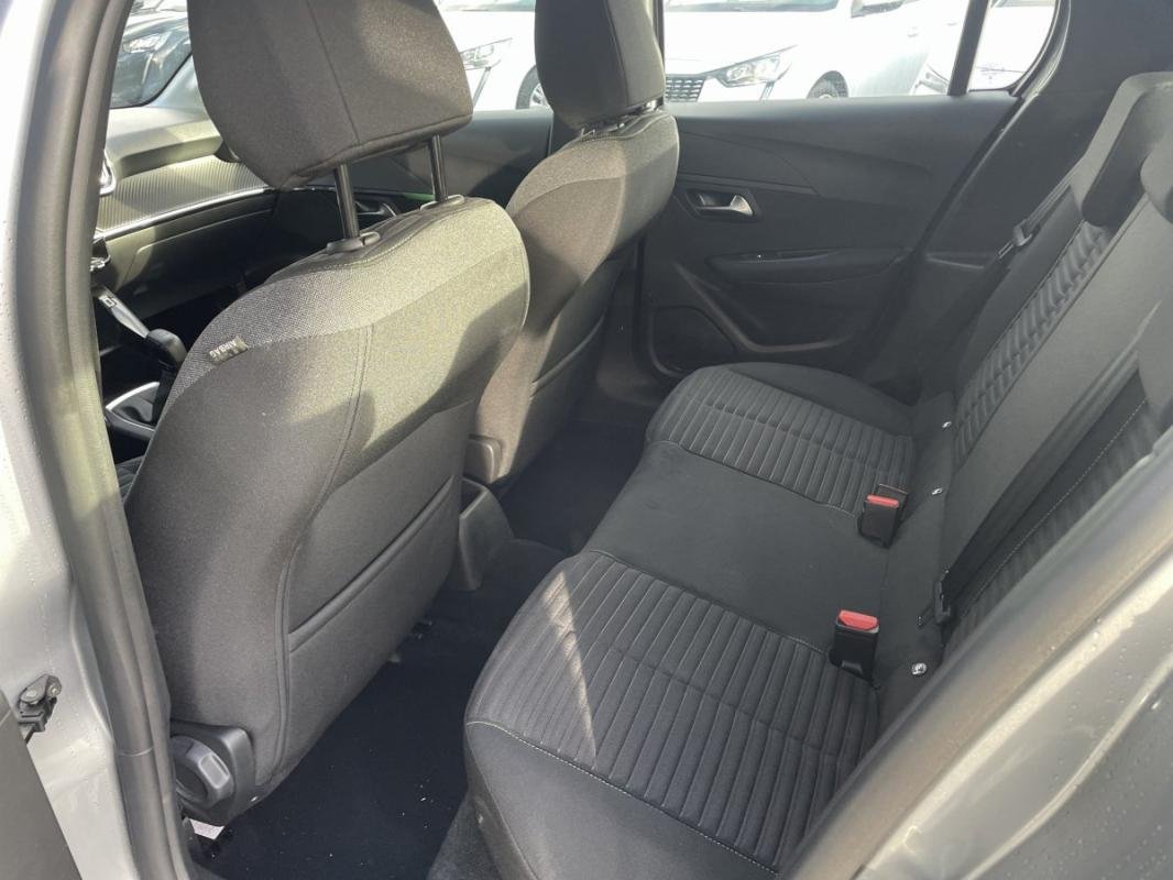 Peugeot 208 - Photo 14