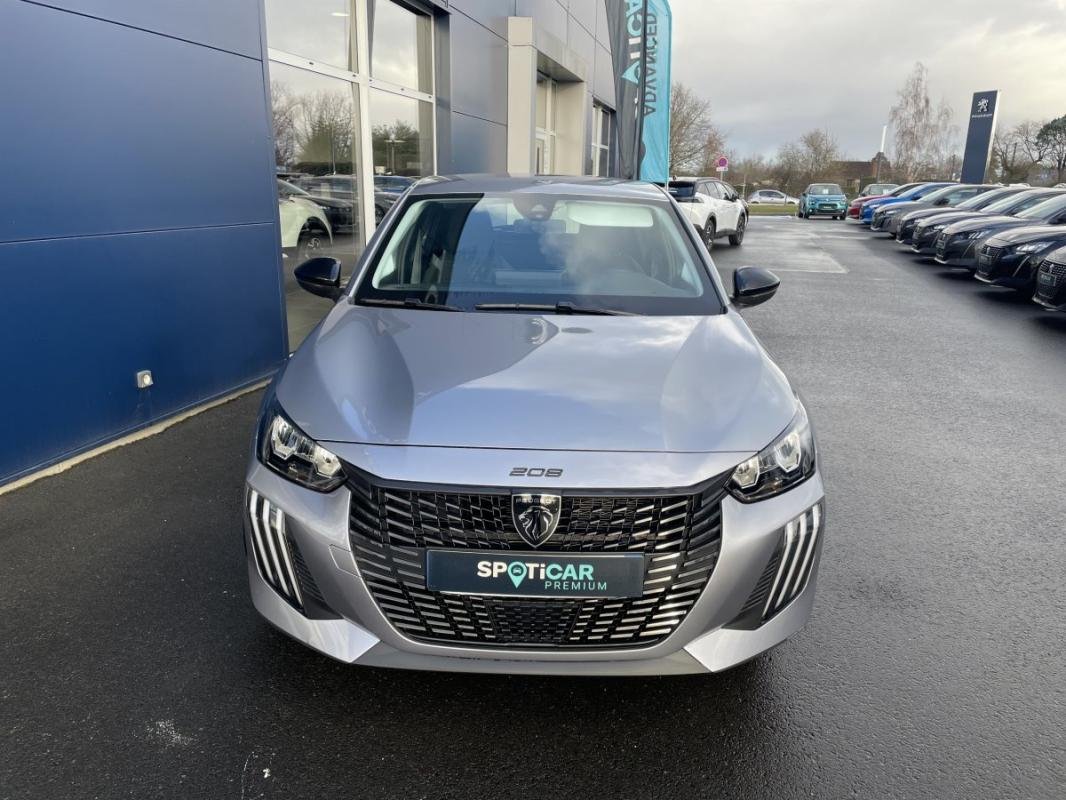 Peugeot 208 - Photo 3