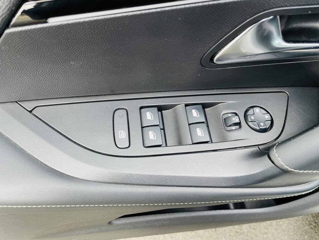 Peugeot 2008 - Photo 26