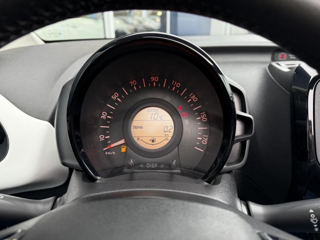 Peugeot 108 - Photo 24