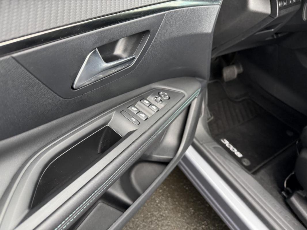 Peugeot 3008 - Photo 25