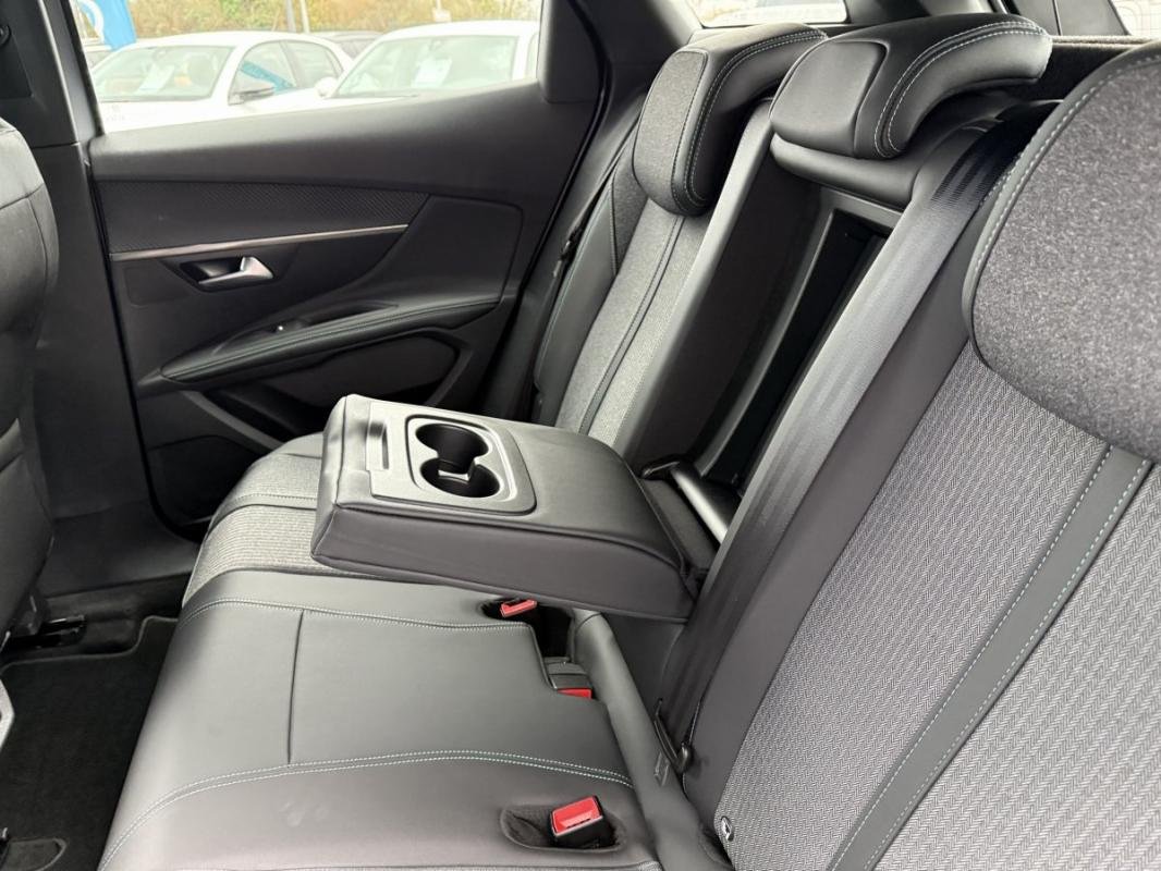 Peugeot 3008 - Photo 35