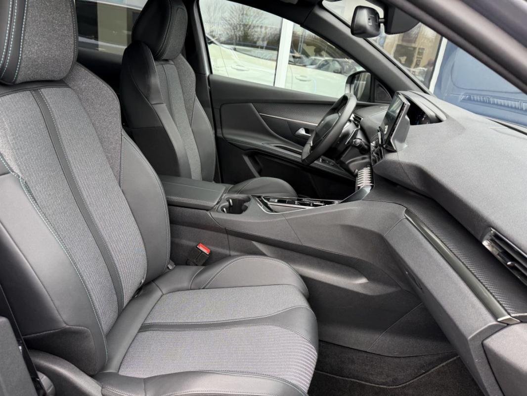 Peugeot 3008 - Photo 7