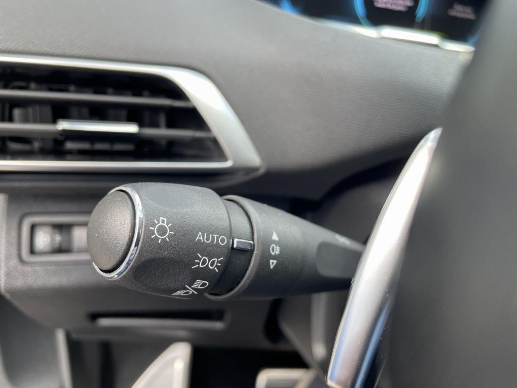 Peugeot 3008 - Photo 25