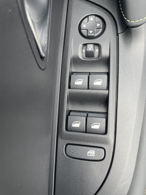 Peugeot 2008 - Photo 15