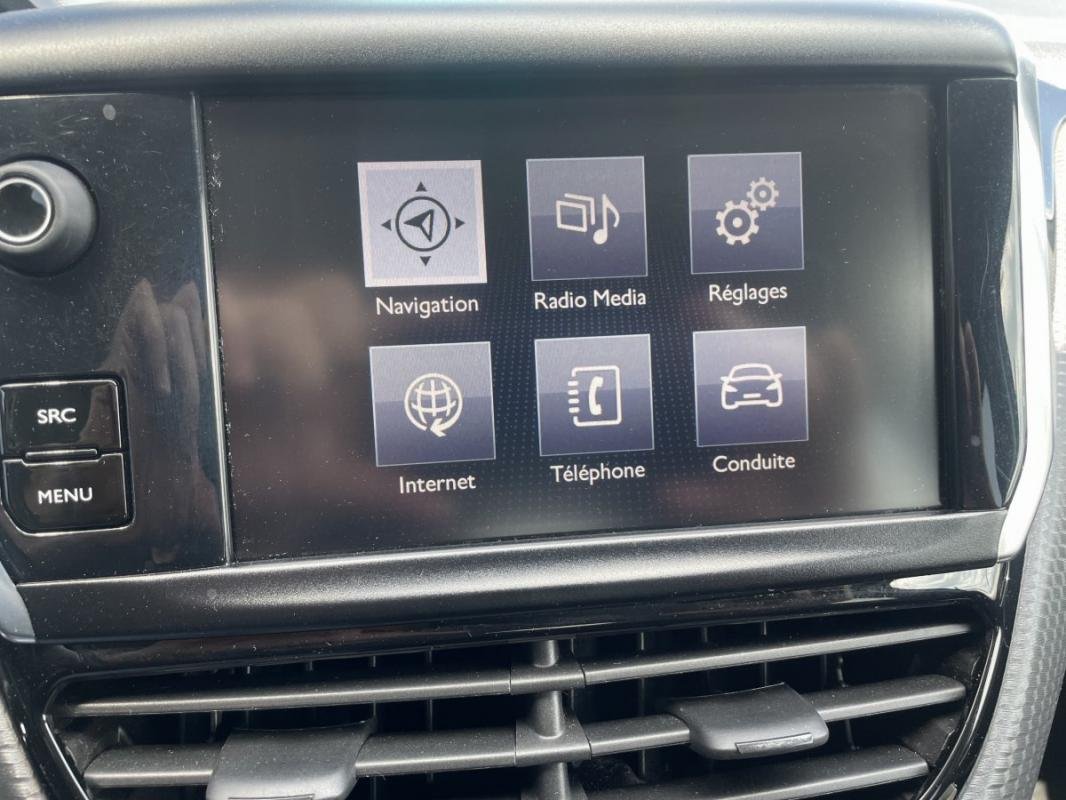 Peugeot 2008 - Photo 24