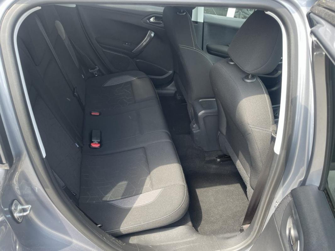 Peugeot 2008 - Photo 32