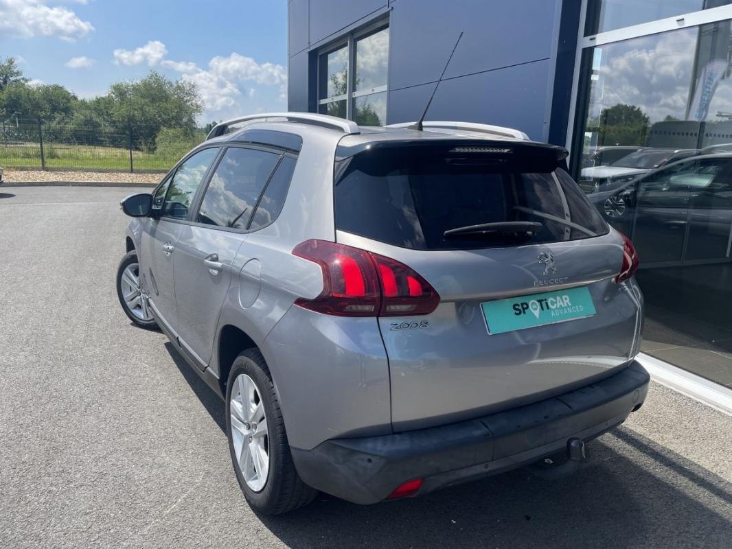 Peugeot 2008 - Photo 6