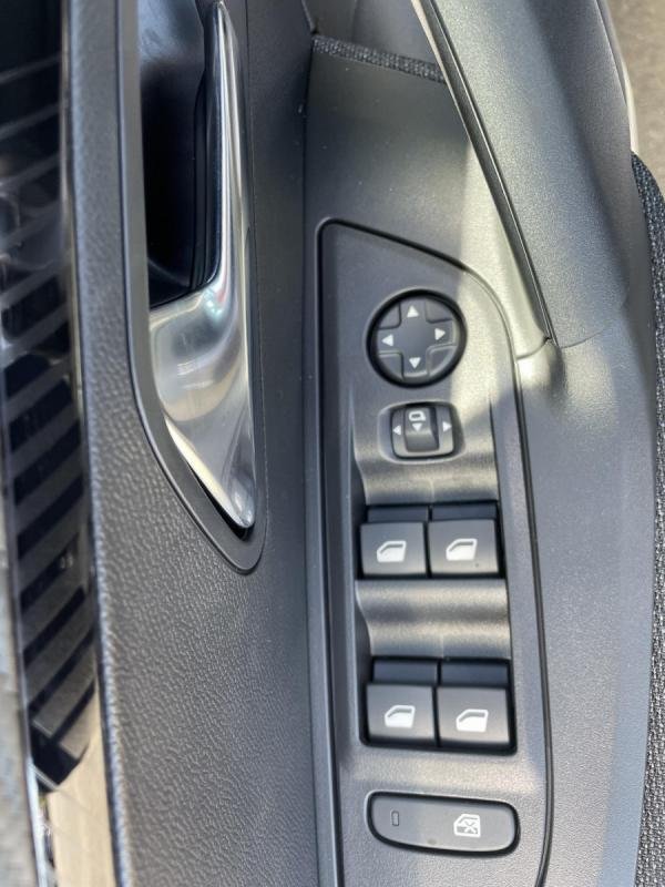 Peugeot 2008 - Photo 13