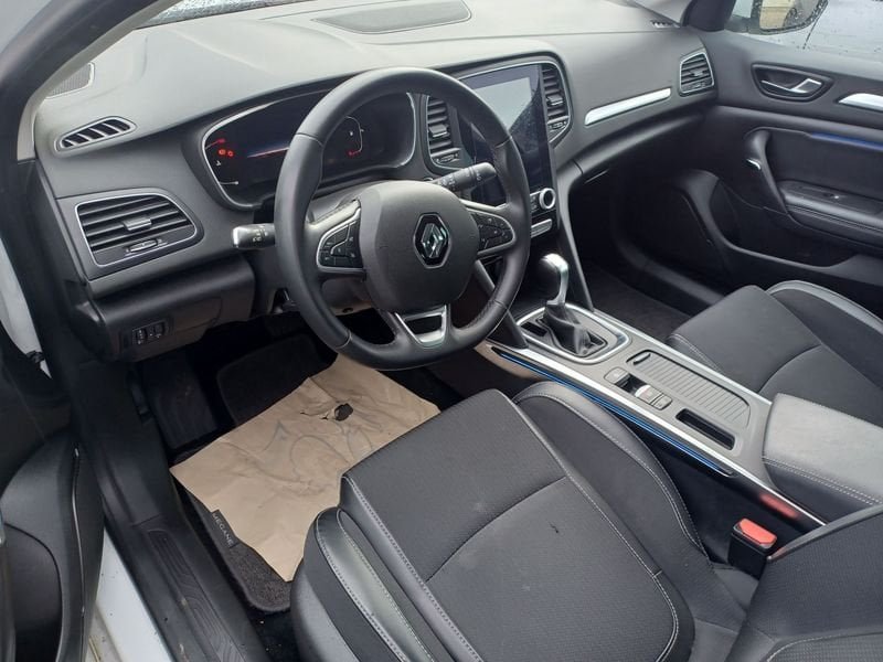 Renault Mégane - Photo 3