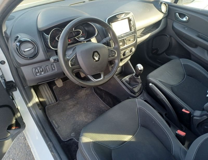 Renault Clio - Photo 4