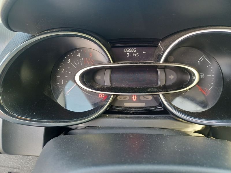 Renault Clio - Photo 11
