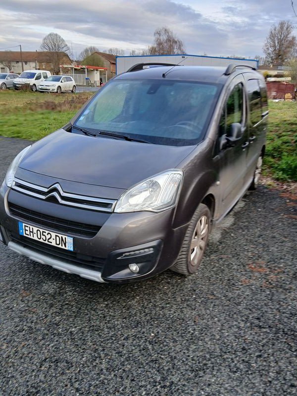 Citroën Berlingo - Photo 2