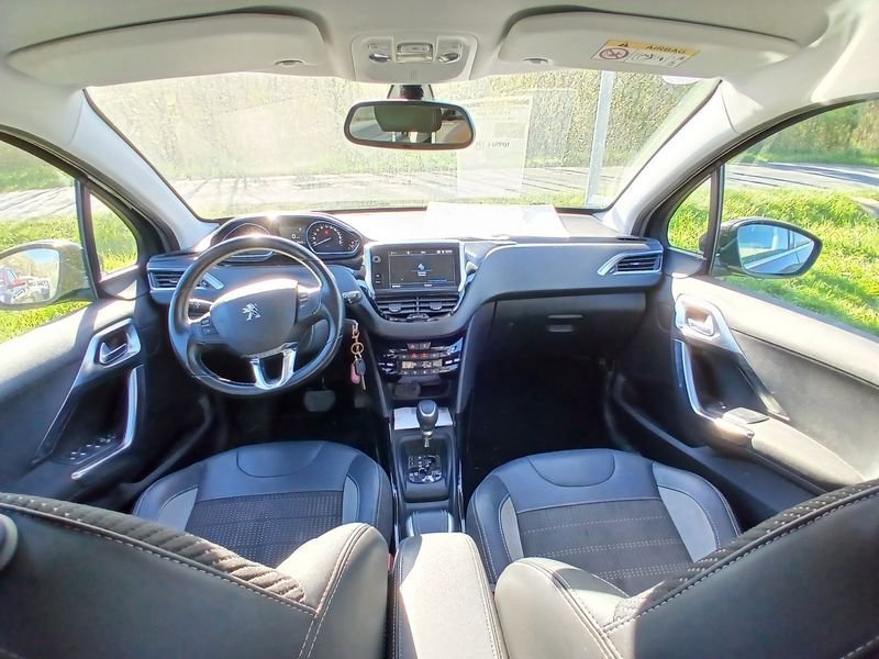 Peugeot 2008 - Photo 8