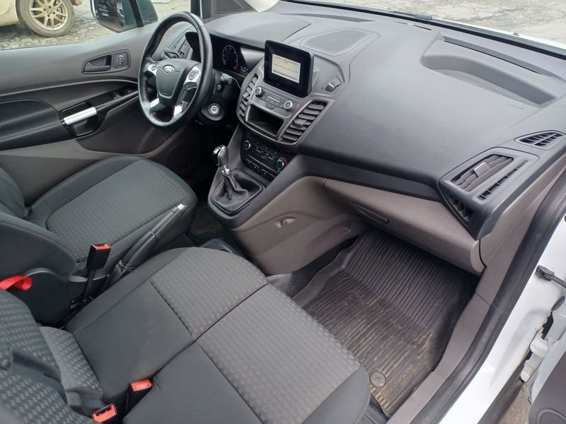 Ford Tourneo Connect - Photo 7