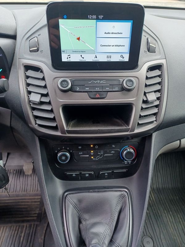 Ford Tourneo Connect - Photo 8