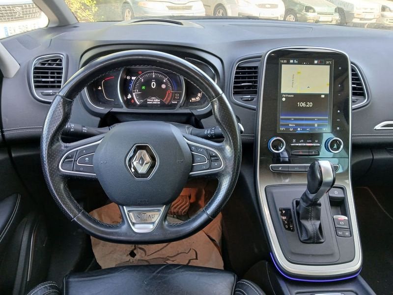 Renault Scénic - Photo 8