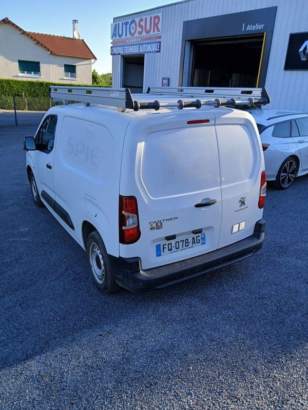 Peugeot Partner - Photo 9