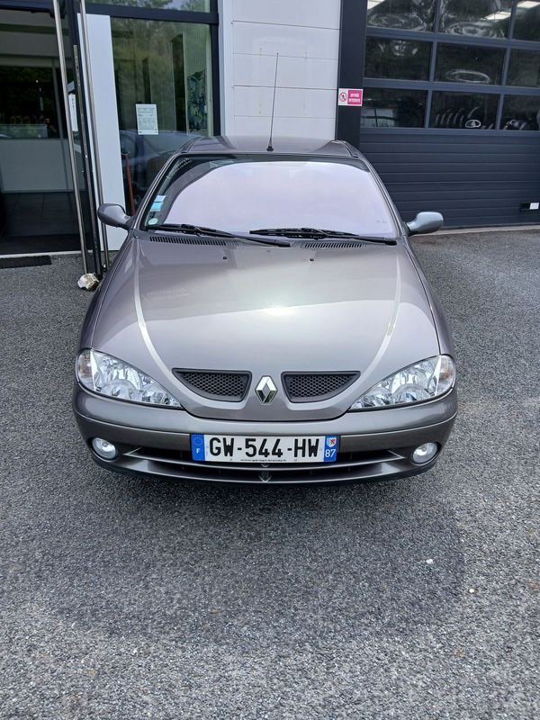 Renault Mégane - Photo 17