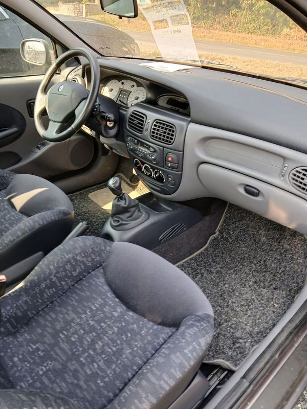 Renault Mégane - Photo 10
