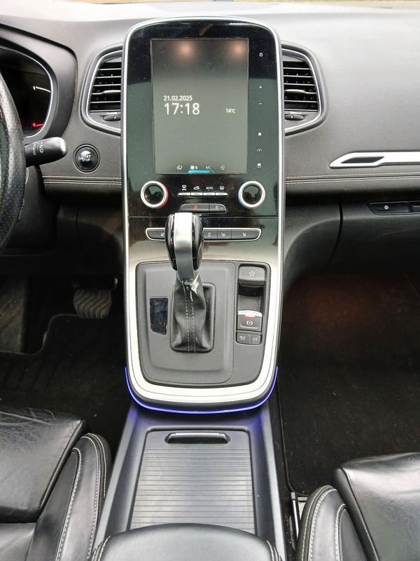 Renault Scénic - Photo 14