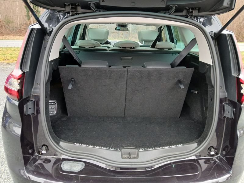 Renault Scénic - Photo 17