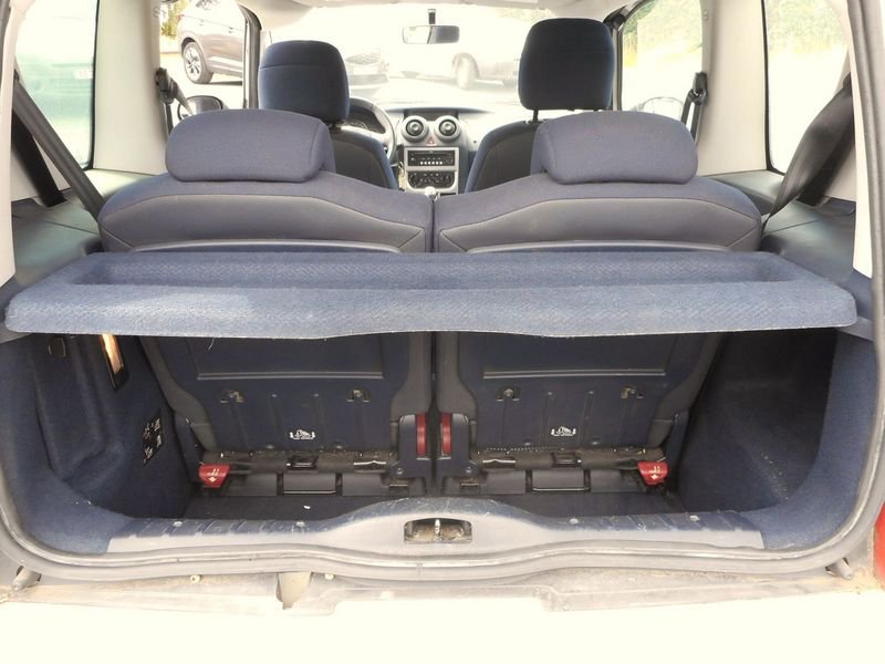 Peugeot 1007 - Photo 11