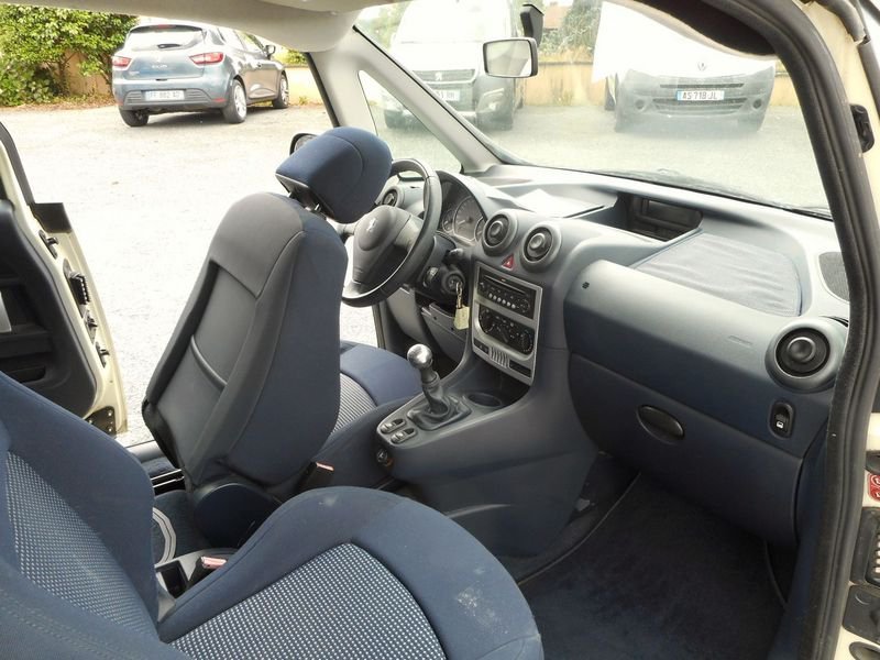 Peugeot 1007 - Photo 15