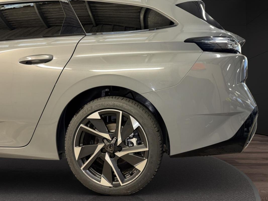 Peugeot 308 SW - Photo 23