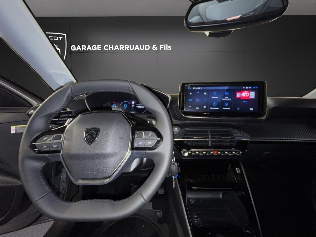 Peugeot 208 - Photo 13