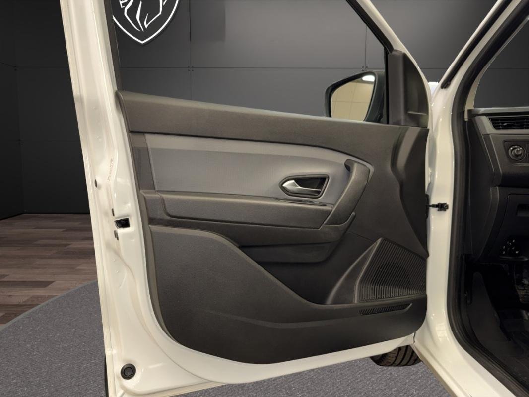 Renault Express - Photo 15