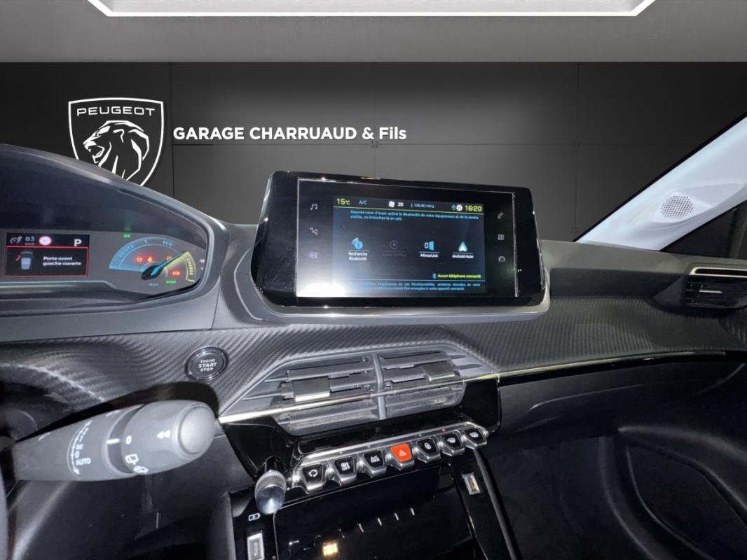 Peugeot E-208 - Photo 13