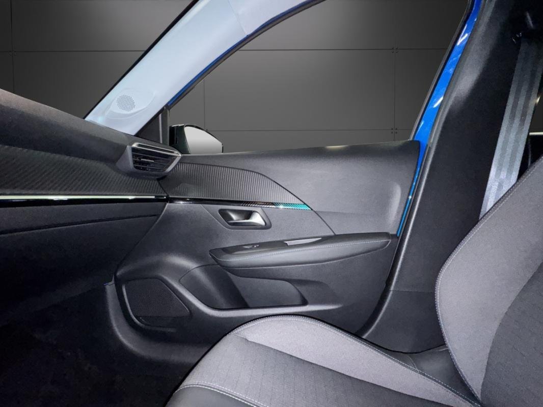 Peugeot E-208 - Photo 17