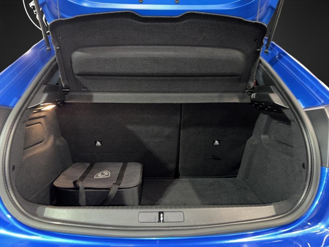 Peugeot E-208 - Photo 20